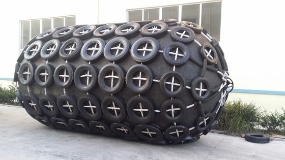 Lunga durata di vita prestazioni di efficienza del parafango pneumatico marino personalizzato