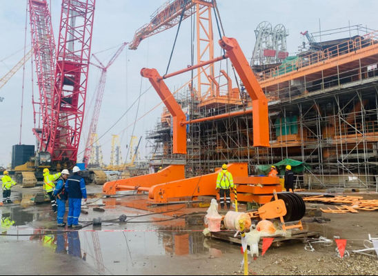 Fender Crane per terminal marino